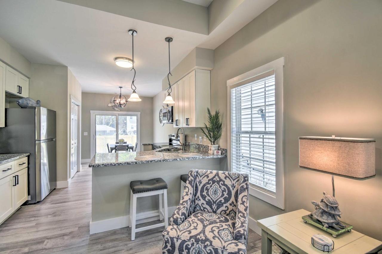 Ocean Isle Beach Home With Shared Lanai And Grill Экстерьер фото
